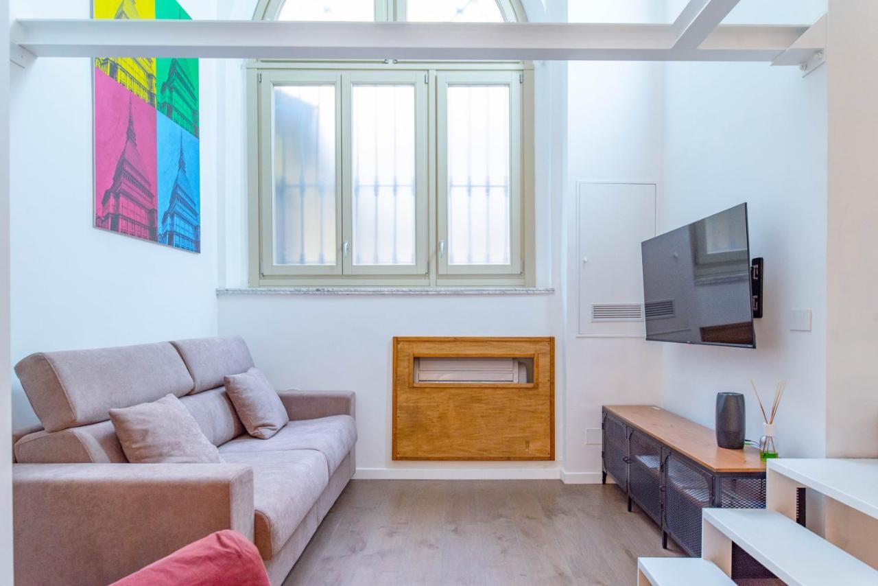 Dream Loft By Happyhostorino Turin